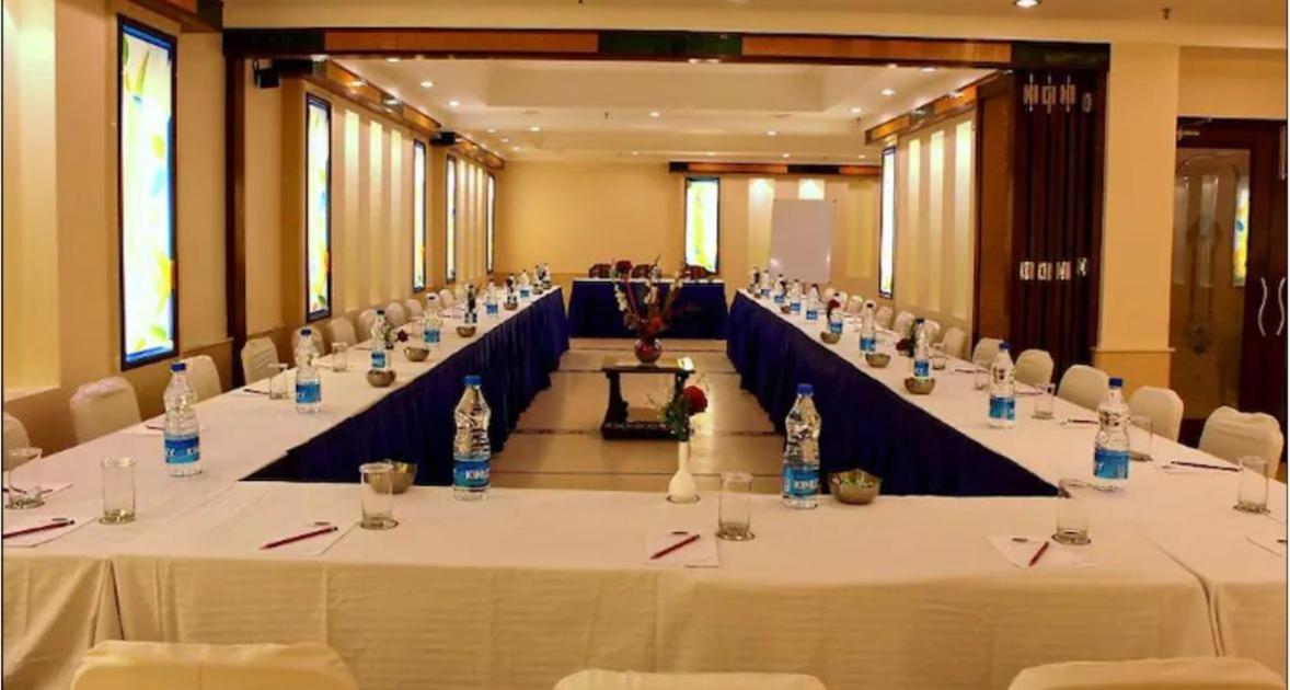 Hotel Florence Inn, Karol Bagh, New Delhi, 2 Min From Metro Buitenkant foto