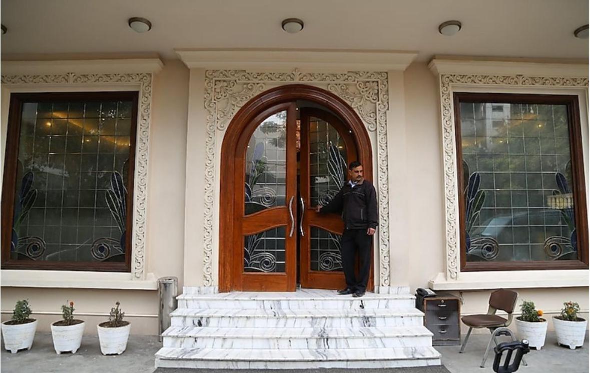 Hotel Florence Inn, Karol Bagh, New Delhi, 2 Min From Metro Buitenkant foto